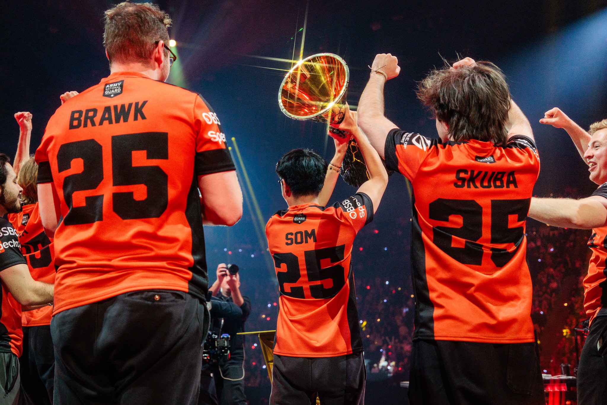 s0m lifting the Champions trophy