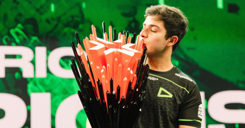 tuyz posing with the VCT Americas trophy in 2023. (Photo by Colin Young-Wolff/Riot Games)